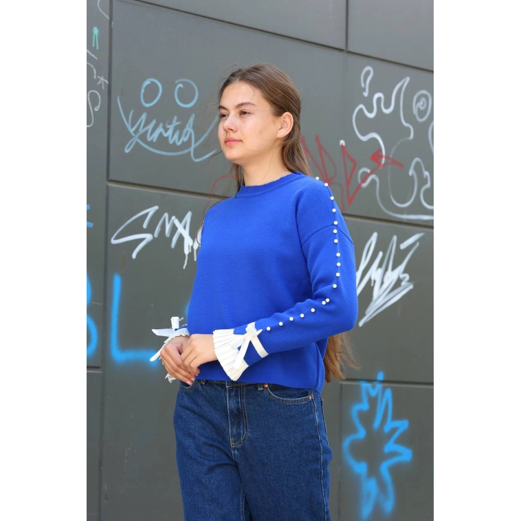 Boncuklu bile detaylı kazak saks mavisi Boncuklu bile detaylı kazak saks mavisi