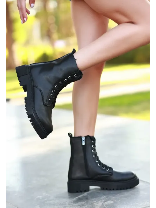 Bria Siyah Cilt Bağcıklı Bot Bria Siyah Cilt Bağcıklı Bot