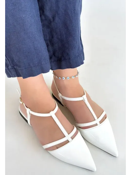 Canca Beyaz Rugan Babet Ayakkabı Canca Beyaz Rugan Babet Ayakkabı