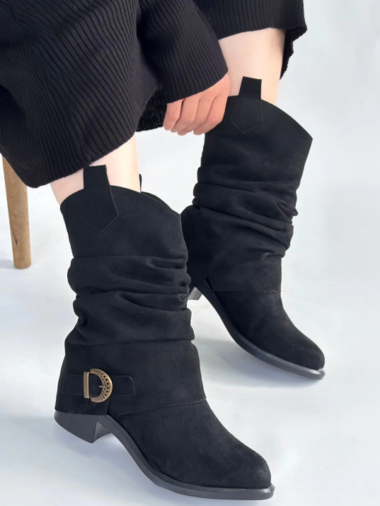 Canty Siyah Süet Körüklü Topuklu Çizme Canty Siyah Süet Körüklü Topuklu Çizme