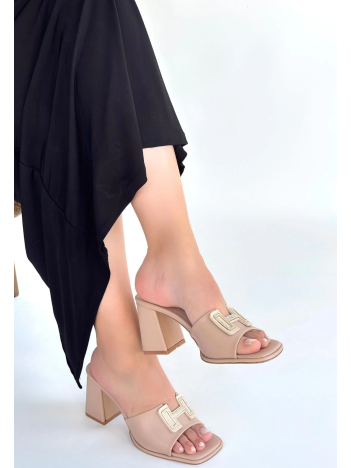 Caren Bej Cilt Topuklu Terlik Caren Bej Cilt Topuklu Terlik