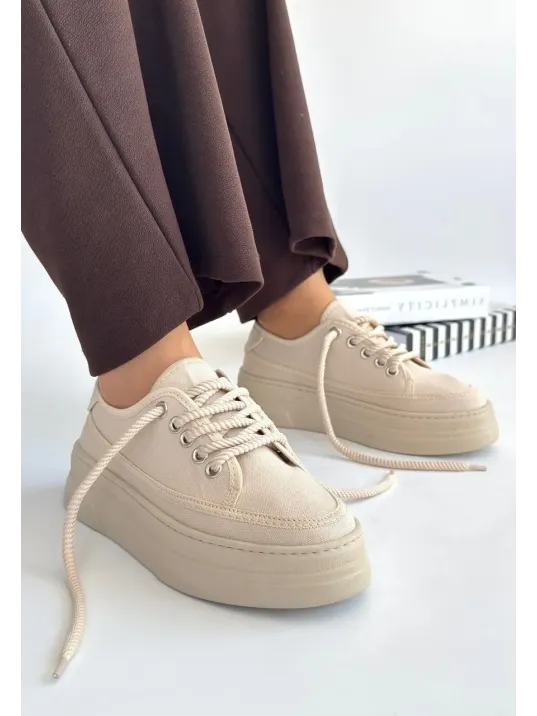 Carin Bej Keten Bağcıklı Spor Ayakkabı Carin Bej Keten Bağcıklı Spor Ayakkabı