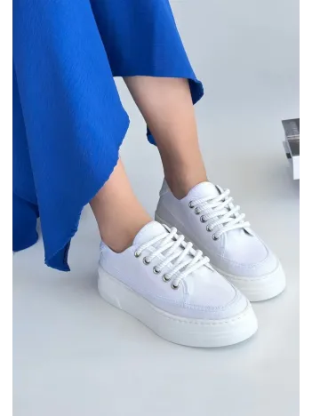 Carin Beyaz Keten Bağcıklı Spor Ayakkabı