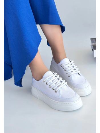 Carin Beyaz Keten Bağcıklı Spor Ayakkabı Carin Beyaz Keten Bağcıklı Spor Ayakkabı