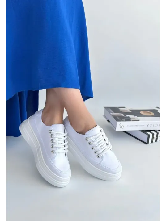 Carin Beyaz Keten Bağcıklı Spor Ayakkabı