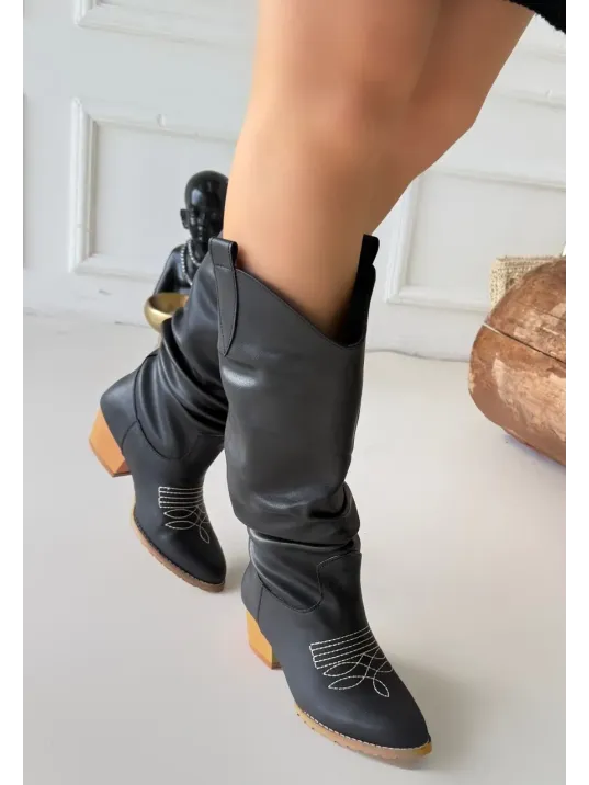 Cayla Siyah Cilt Topuklu Çizme Cayla Siyah Cilt Topuklu Çizme
