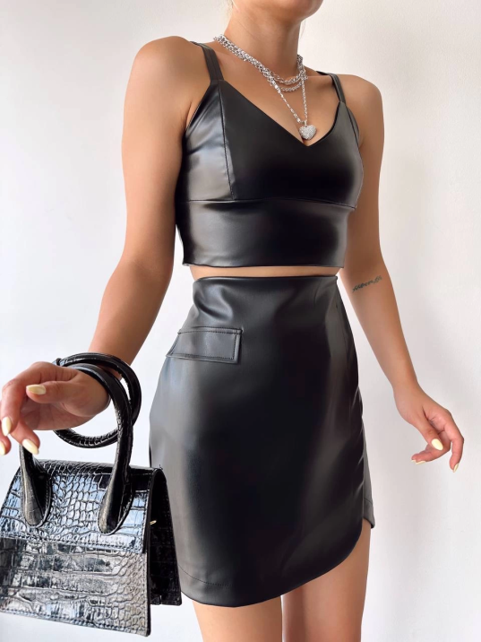 Cep detaylı oval kapaklı deri etek siyah h240048 Cep detaylı oval kapaklı deri etek siyah h240048