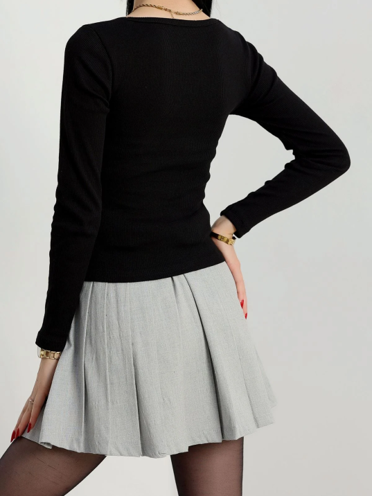 Çerçeve yaka kaşkorse bluz siyah Çerçeve yaka kaşkorse bluz siyah