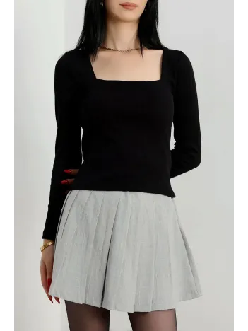 Çerçeve Yaka Kaşkorse Bluz Siyah