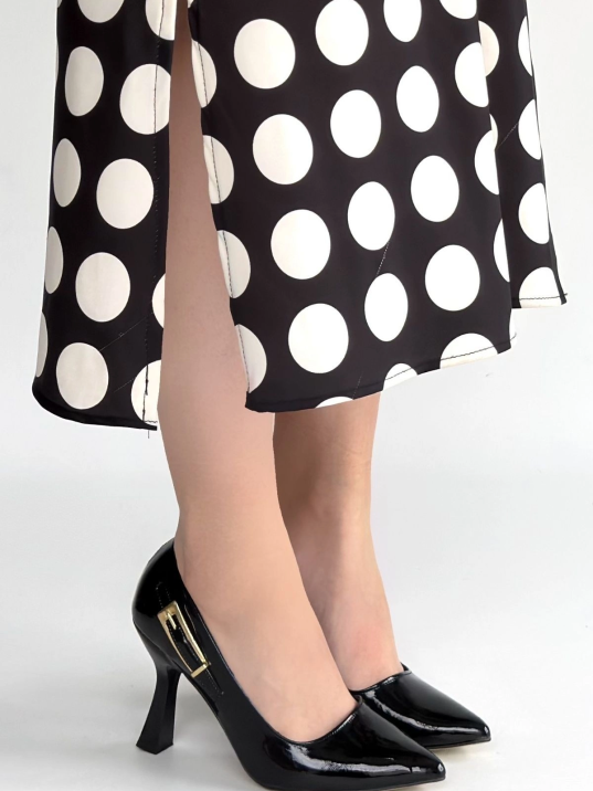 Cerin Siyah Rugan Topuklu Ayakkabı