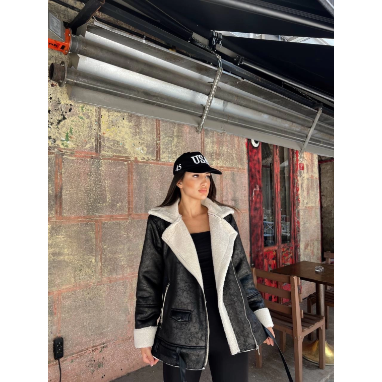CHANEL DERİ SÜET KRAŞLI İÇİ PELUŞLU KAPLAMA KABAN CHANEL DERİ SÜET KRAŞLI İÇİ PELUŞLU KAPLAMA KABAN