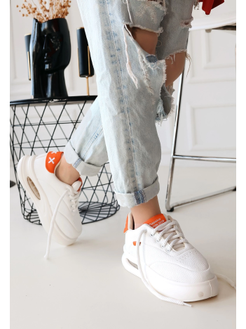 Chris Beyaz Cilt Turuncu Detaylı Bağcıklı Spor Ayakkabı Chris Beyaz Cilt Turuncu Detaylı Bağcıklı Spor Ayakkabı