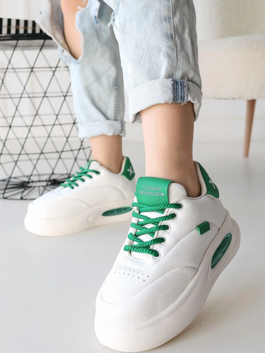 Chris Beyaz Cilt Yeşil Detaylı Bağcıklı Spor Ayakkabı Chris Beyaz Cilt Yeşil Detaylı Bağcıklı Spor Ayakkabı