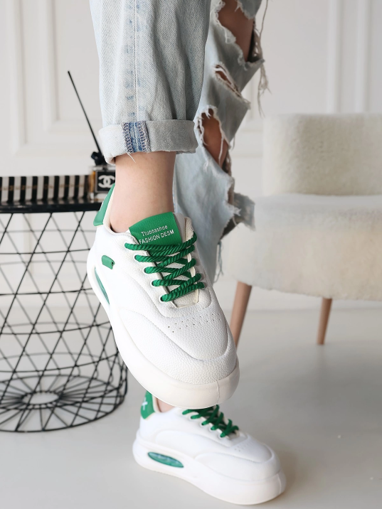 Chris Beyaz Cilt Yeşil Detaylı Bağcıklı Spor Ayakkabı Chris Beyaz Cilt Yeşil Detaylı Bağcıklı Spor Ayakkabı