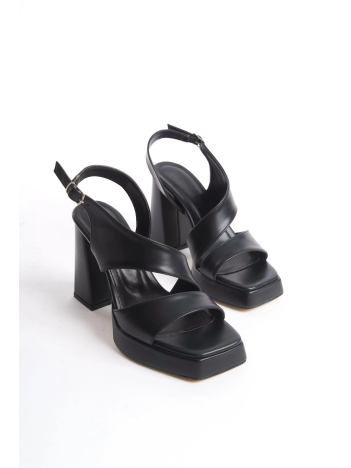 Cica Siyah Cilt Topuklu Ayakkabı Cica Siyah Cilt Topuklu Ayakkabı