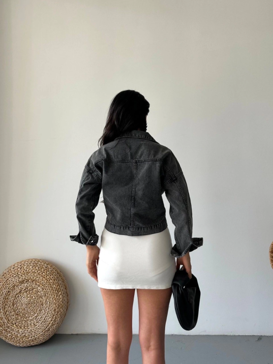 Çift cepli kol katlamalı süper taş enzim yıkama crop kot ceket füme d2000 Çift cepli kol katlamalı süper taş enzim yıkama crop kot ceket füme d2000