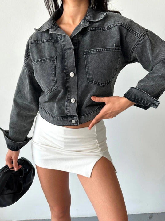 Çift cepli kol katlamalı süper taş enzim yıkama crop kot ceket füme d2000 Çift cepli kol katlamalı süper taş enzim yıkama crop kot ceket füme d2000