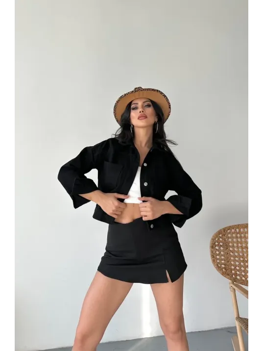 Çift Cepli Kol Katlamalı Süper Taş Enzim Yıkamalı Crop Kot Ceket Siyah D2000 Çift Cepli Kol Katlamalı Süper Taş Enzim Yıkamalı Crop Kot Ceket Siyah D2000