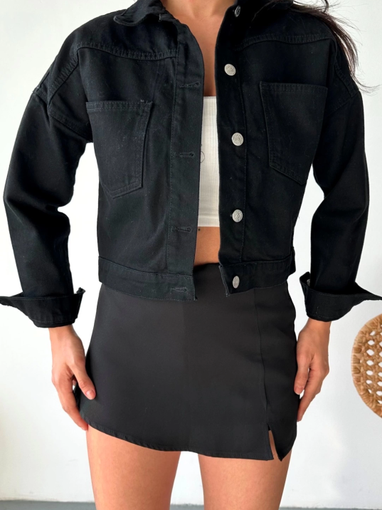 Çift cepli kol katlamalı süper taş enzim yıkamalı crop kot ceket siyah d2000 Çift cepli kol katlamalı süper taş enzim yıkamalı crop kot ceket siyah d2000