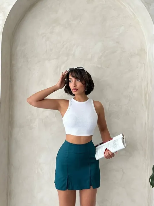 Çift Yırtmaçlı Atlas Şort Etek Petrol Yeşili S240364