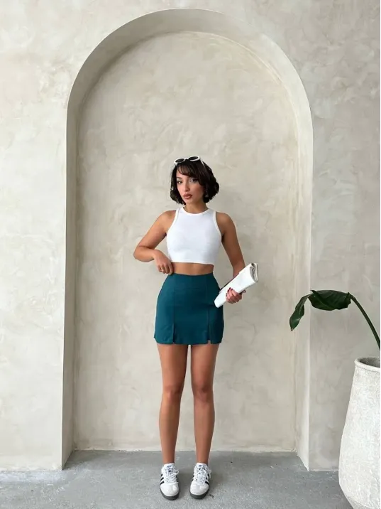 Çift Yırtmaçlı Atlas Şort Etek Petrol Yeşili S240364