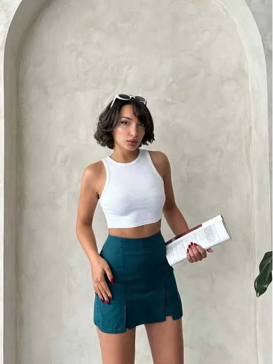 Çift Yırtmaçlı Atlas Şort Etek Petrol Yeşili S240364