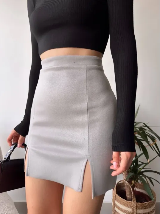 Çift Yurtmaçlı Süet Etek Gri S241002