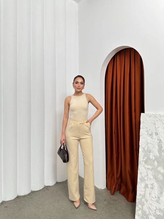 Cırtlı Pantolon Krep Bej Pt Cırtlı Pantolon Krep Bej Pt
