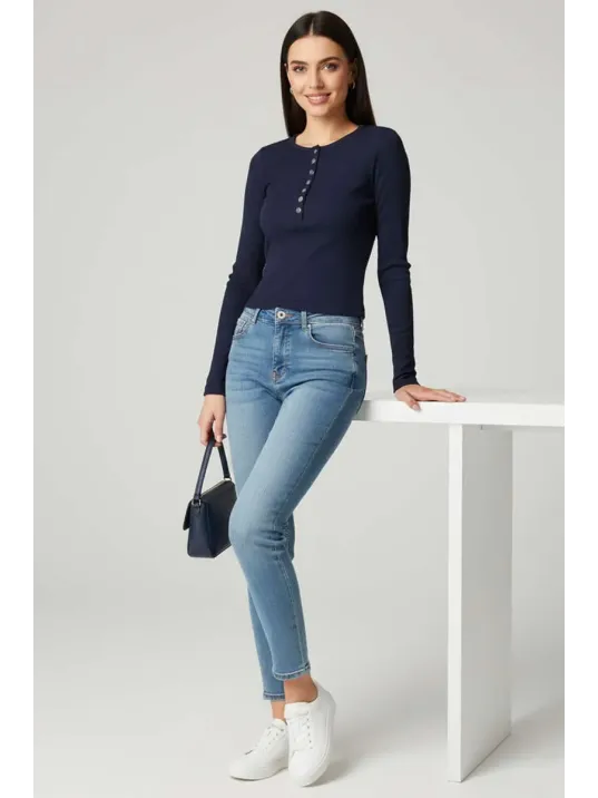 Çıtçıt Detaylı Bluz Lacivert T4343