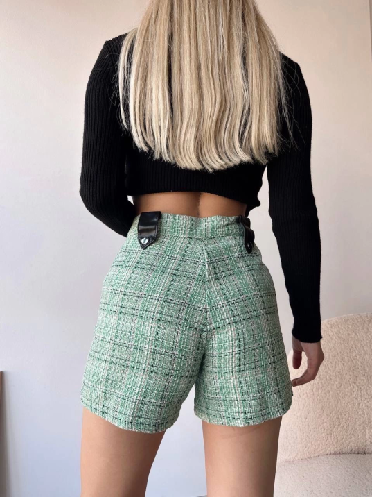 Çıtçıtlı siyah köprü tüvit şort yeşil Çıtçıtlı siyah köprü tüvit şort yeşil