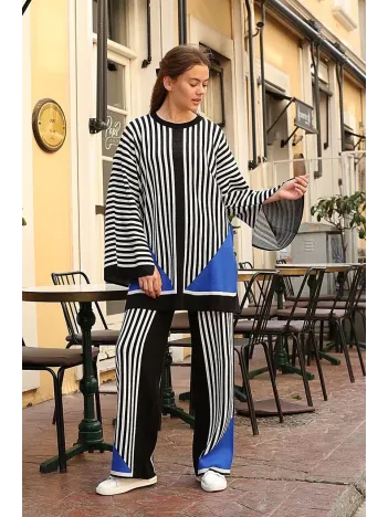 Çizgili Bisiklet Yaka Triko Takım Siyah