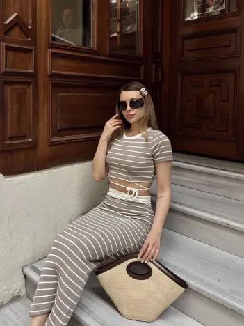 Çizgili Etekli Takım Vizon S3609