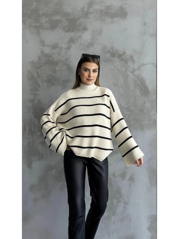 Çizgili ispanyol kol triko boğazlı kazak beyaz elf Çizgili ispanyol kol triko boğazlı kazak beyaz elf