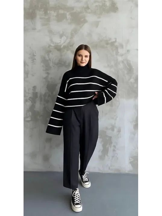 Çizgili İspanyol Kol Triko Boğazlı Kazak Siyah Elf