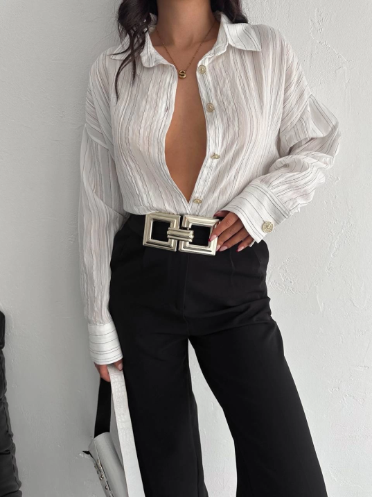 Çizgili oversize gömlek Çizgili oversize gömlek