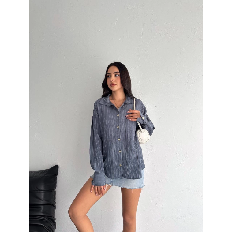 Çizgili oversize gömlek Çizgili oversize gömlek