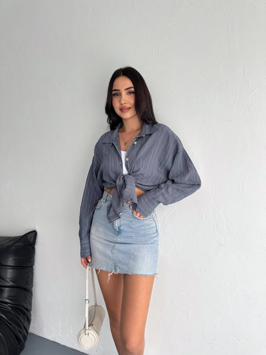 Çizgili oversize gömlek Çizgili oversize gömlek
