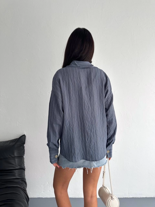 Çizgili oversize gömlek Çizgili oversize gömlek