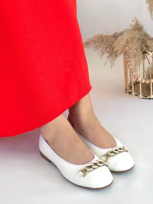 Cleo Beyaz Cilt Babet Ayakkabı Cleo Beyaz Cilt Babet Ayakkabı