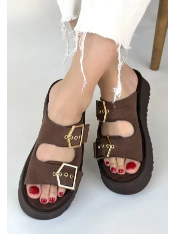 Coer Kahverengi Süet Çift Tokalı Terlik