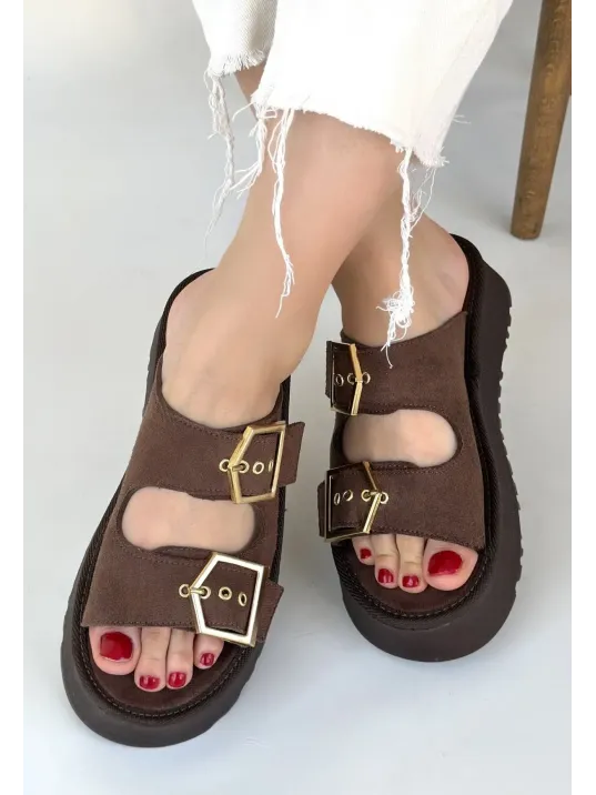 Coer Kahverengi Süet Çift Tokalı Terlik