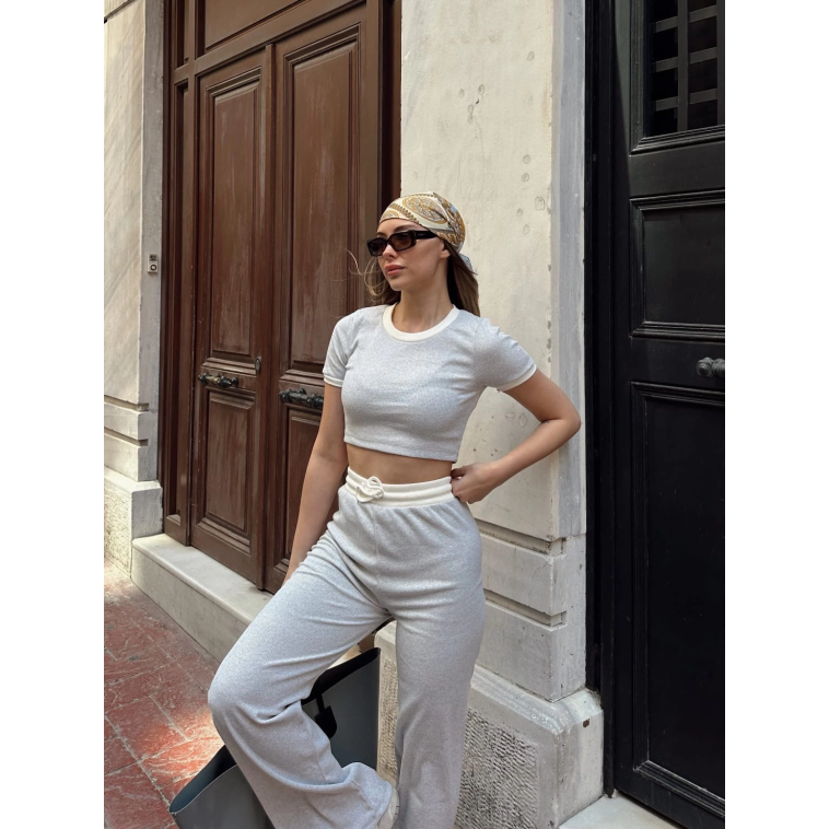 Crop pantolon biyeli takım gri Crop pantolon biyeli takım gri