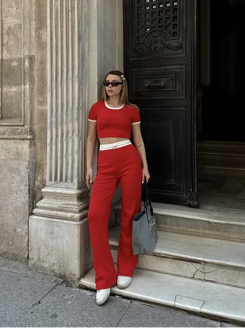 Crop Pantolon Biyeli Takım Kırmızı