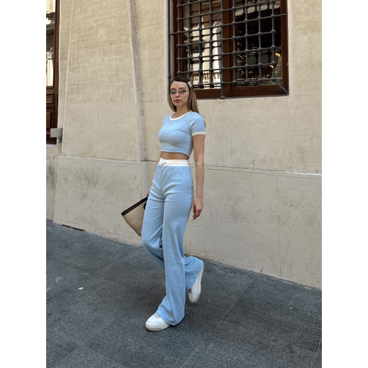 Crop pantolon biyeli takım mavi Crop pantolon biyeli takım mavi