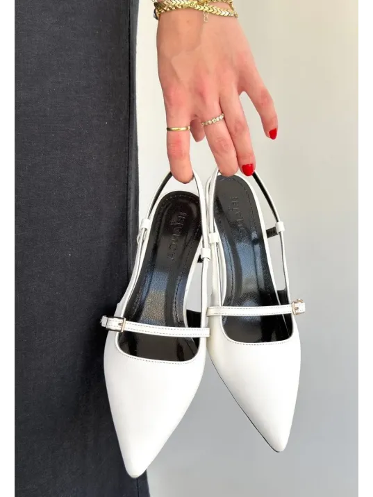 Darina Beyaz Cilt Topuklu Ayakkabı Darina Beyaz Cilt Topuklu Ayakkabı