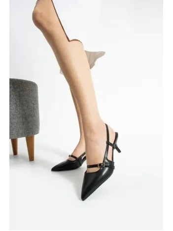 Darina Siyah Cilt Topuklu Ayakkabı Darina Siyah Cilt Topuklu Ayakkabı