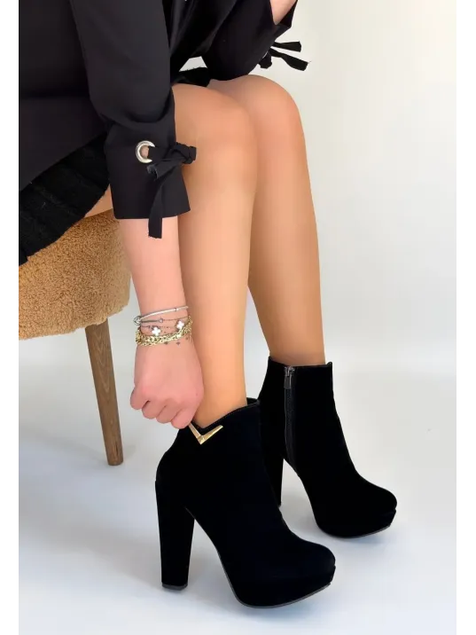 Denta Siyah Süet Topuklu Bot