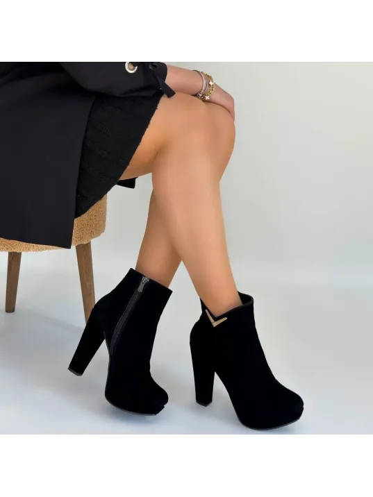 Denta Siyah Süet Topuklu Bot