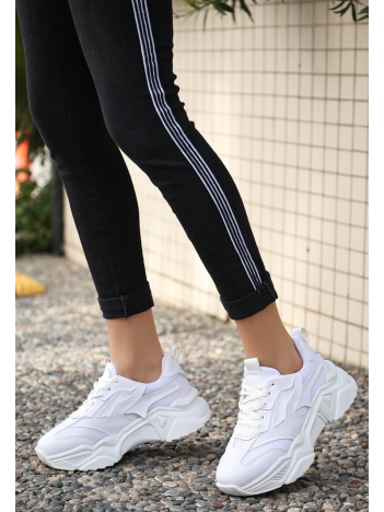 Dica Beyaz Cilt Bağcıklı Spor Ayakkabı