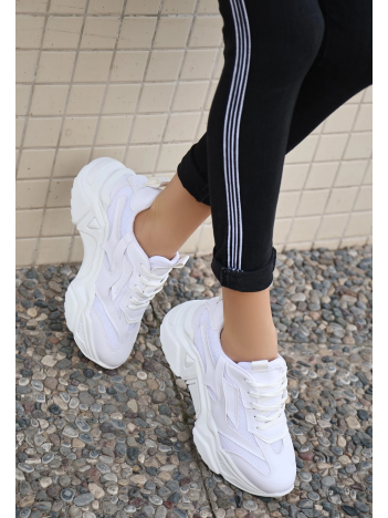 Dica Beyaz Cilt Bağcıklı Spor Ayakkabı Dica Beyaz Cilt Bağcıklı Spor Ayakkabı